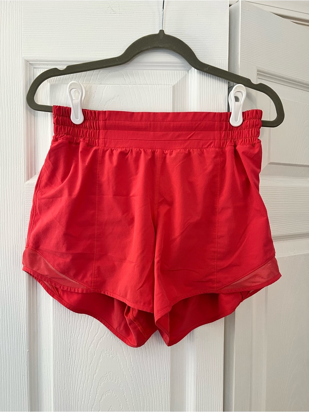 Lululemon Hotty Hot High-Rise Lined Shorts 4” – Size 6 - Glaze Pink